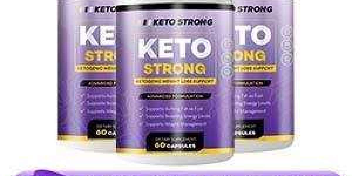 What are the key ingredients present in Keto Strong?