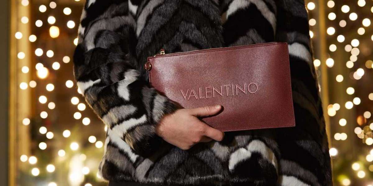 Valentino Handbag dual carrying