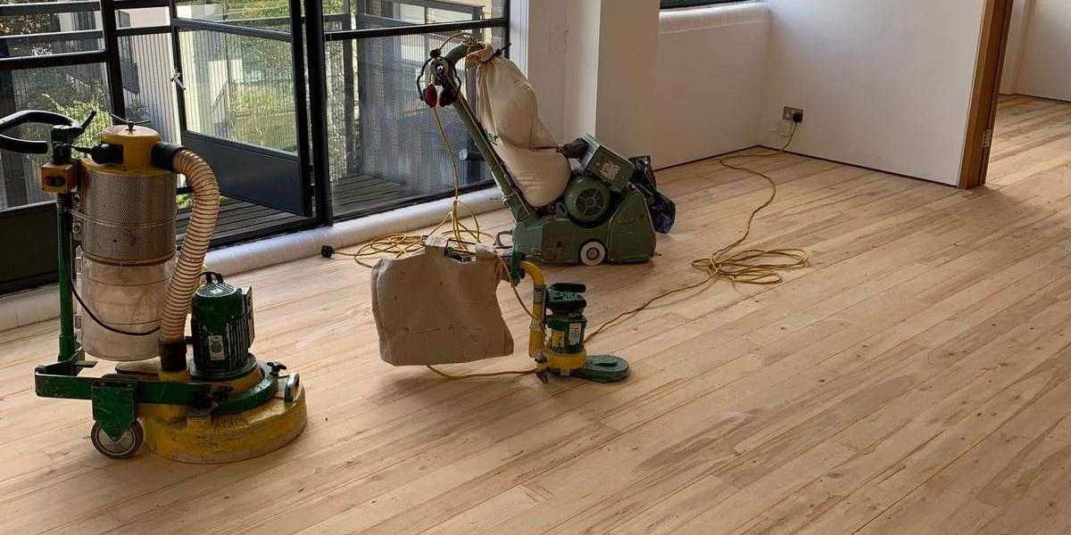 Should Parquet Floor Restoration be left to the Experts?