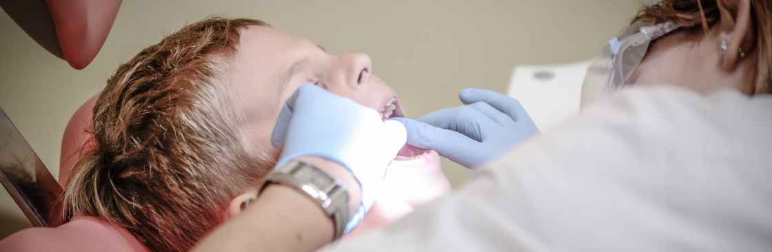 Dental Implant Centre Cover Image